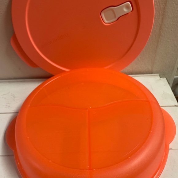 CrystalWave Divided Dish - Picture 8 of 8